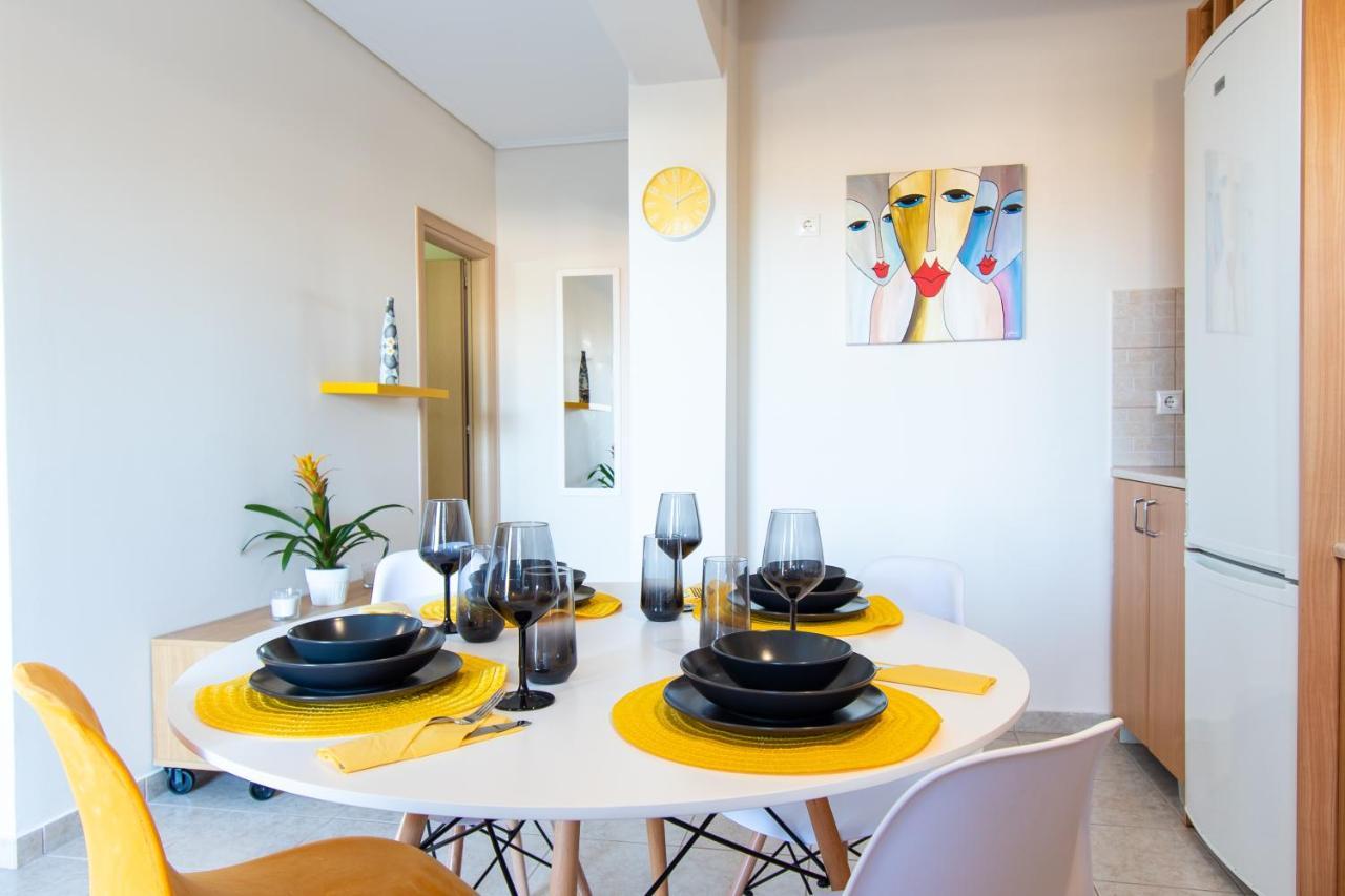 Yelayellow House Near To Airport, Rafina Port And Metropolitan Expo Artemida  Exterior photo